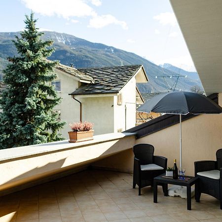 Sarre Skyline Apartment - Relax In Valle D'Aosta Dış mekan fotoğraf